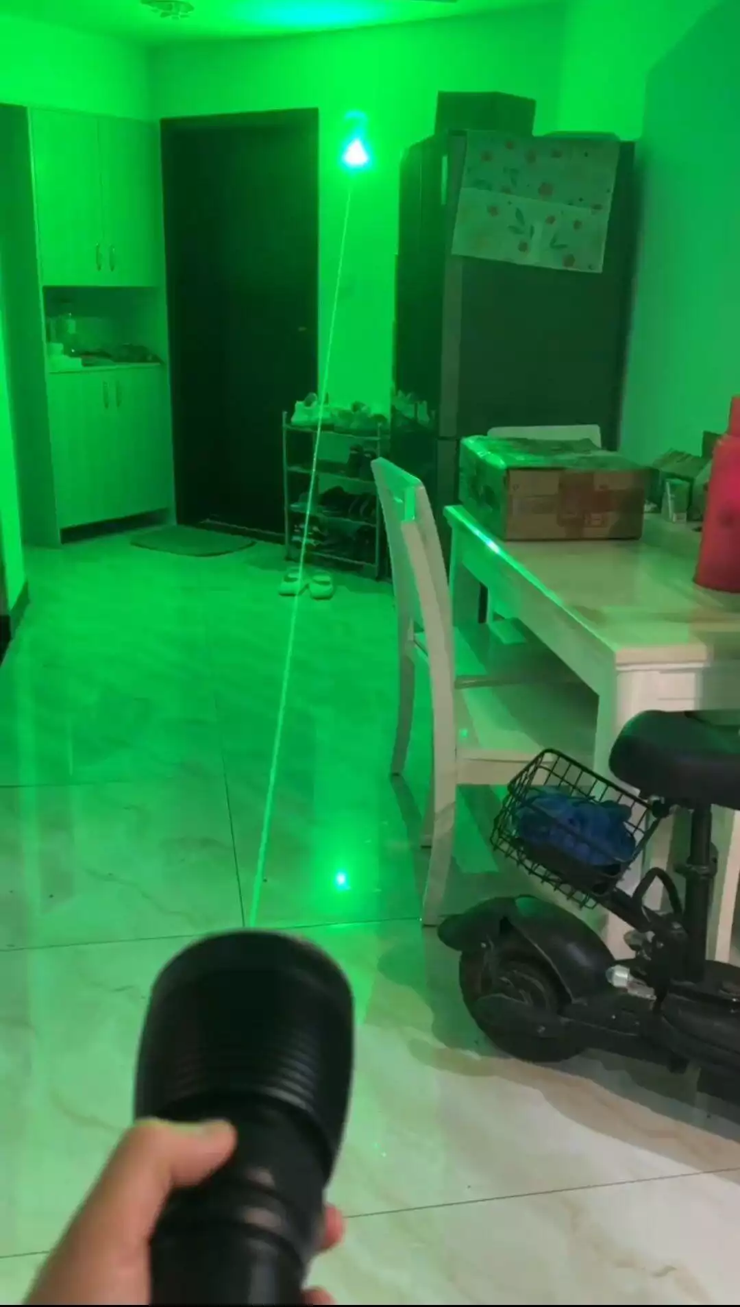 【SG-RGB001】🔥⏰Powerful Rechargeable 3000mw RGB Laser Pointer